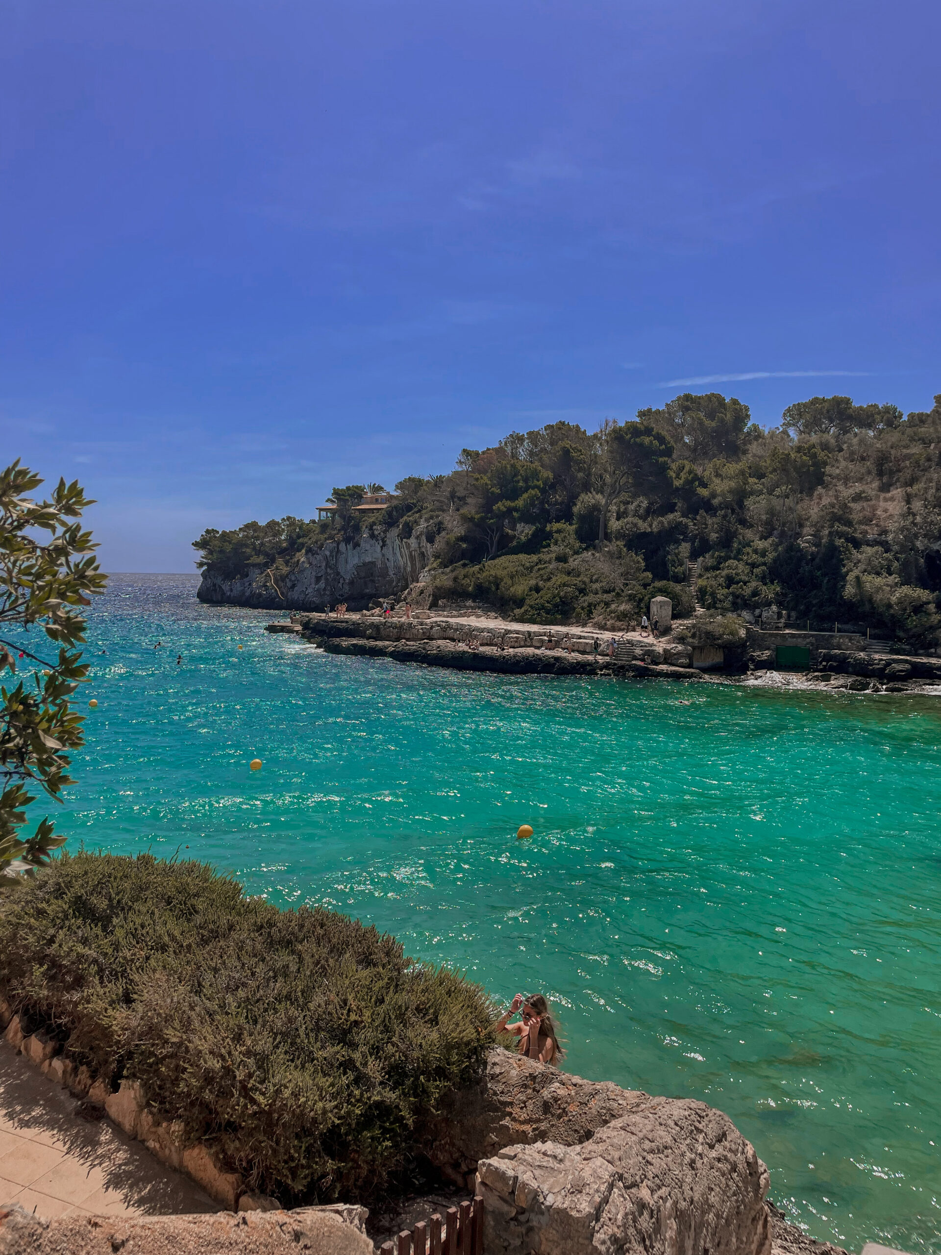 Qué hacer en Mallorca: cala de agua cristalinas y costa mediterránea